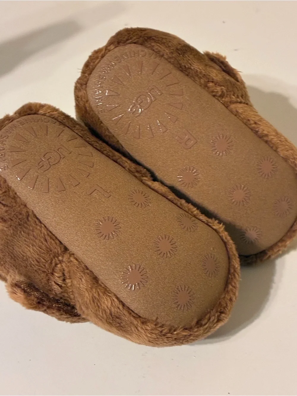 UGG Bixbee Chestnut Faux Fur 11034971 Booties Infant Size 02/03(6-12months)